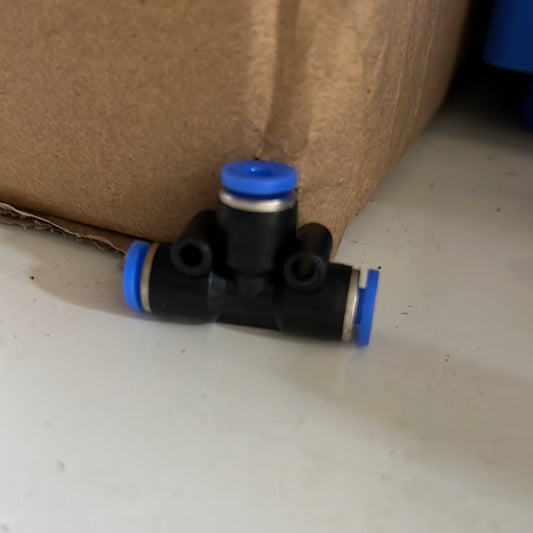 4mm fitting suitable for Mercedes